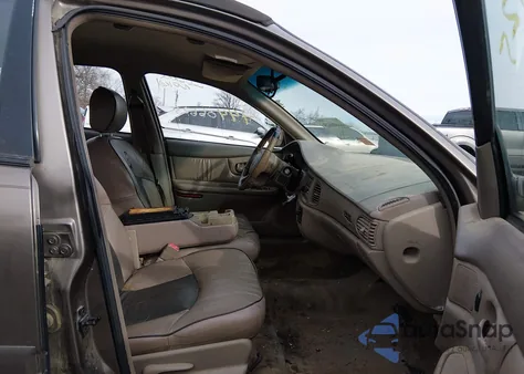 2002 Buick Century Custom z USA, uszkodzony, nr VIN 2G4WS52J121144408